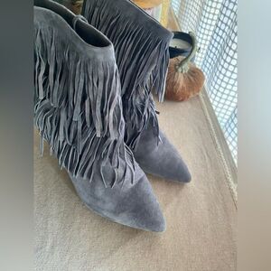 Steve Madden gray suede high heel ankle boots size 9